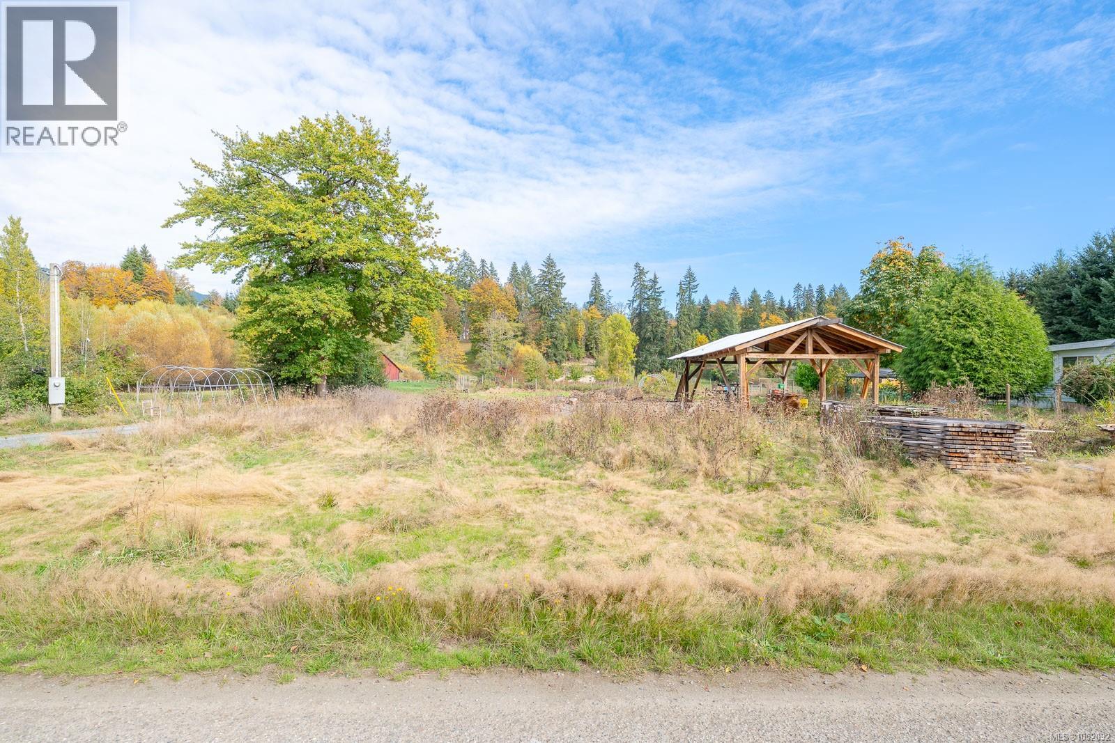 6211 Ferguson Rd