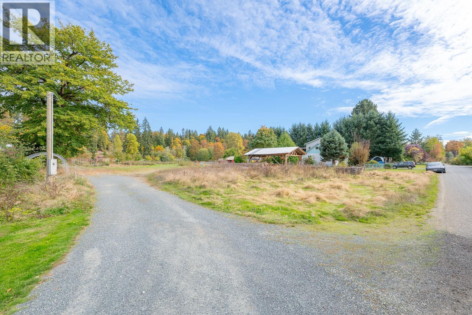 6211 Ferguson Rd