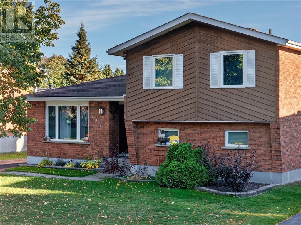 1785 Graywood Drive, Sudbury, Ontario  P3A 5S5 - Photo 2 - 2130840