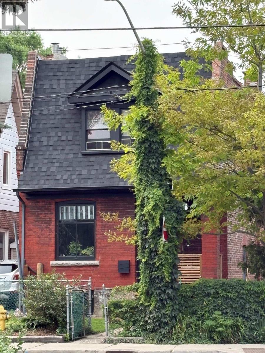 2 WRIGHT AVENUE, Toronto, Ontario