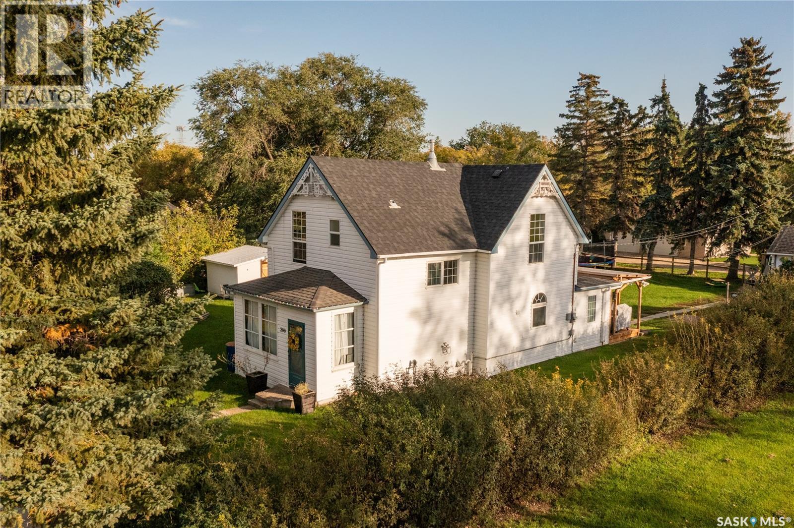 200 2nd STREET, dundurn, Saskatchewan