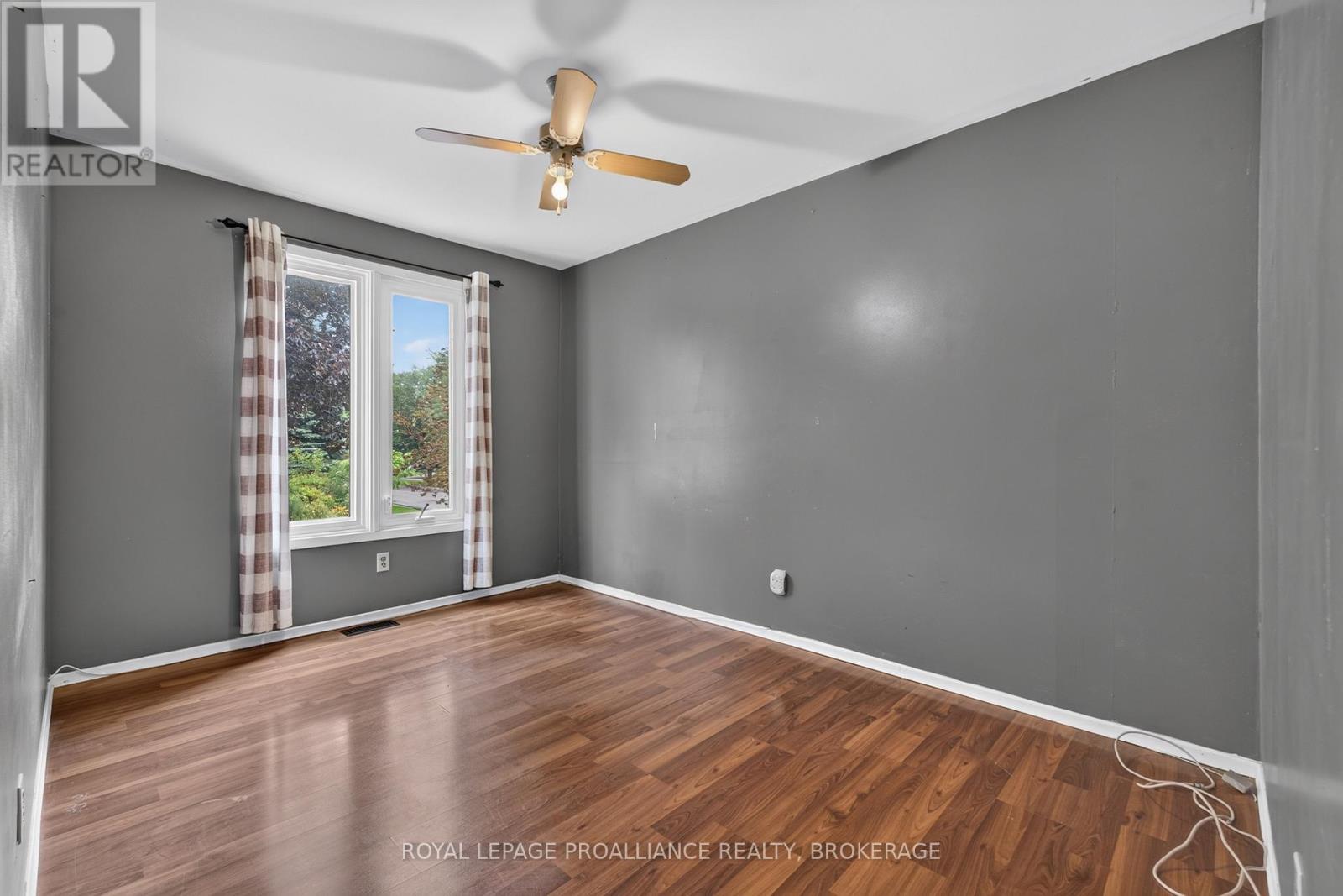 2 Virginia Street, Kingston, Ontario  K7K 5Y4 - Photo 13 - X14030896
