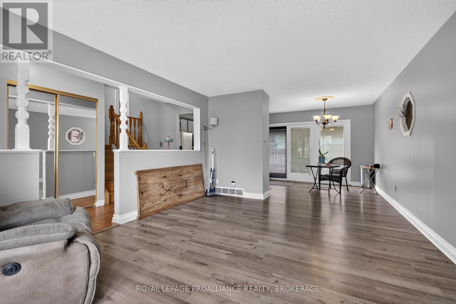 2 Virginia Street, Kingston, Ontario  K7K 5Y4 - Photo 6 - X14030896