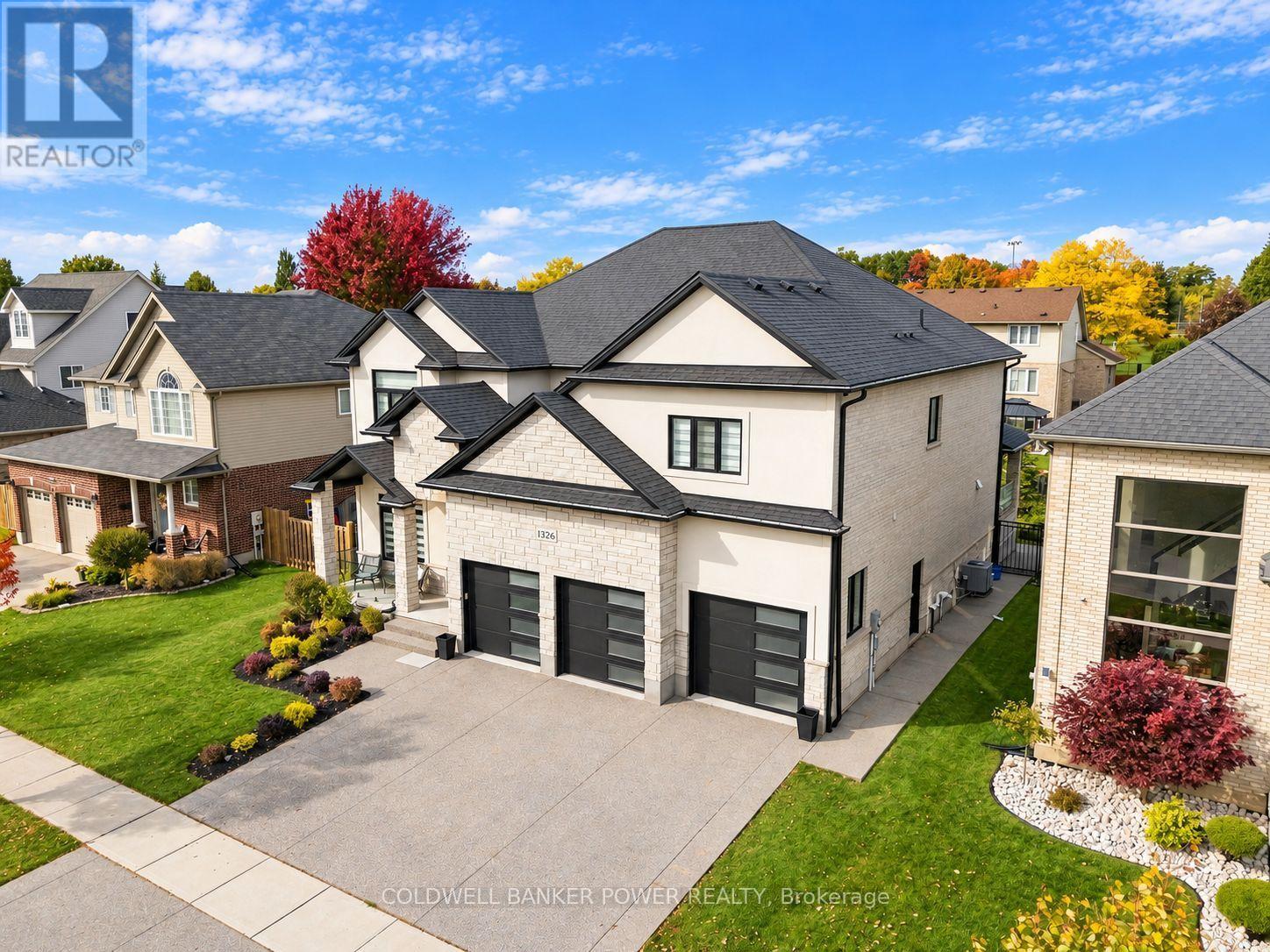 1326 Birchwood Drive, London South, Ontario  N6K 5C2 - Photo 2 - X14030614
