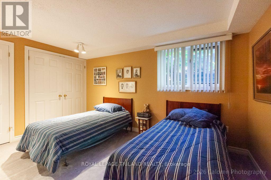 90 Chestnut Court, London South, Ontario  N6K 4J5 - Photo 37 - X14030638