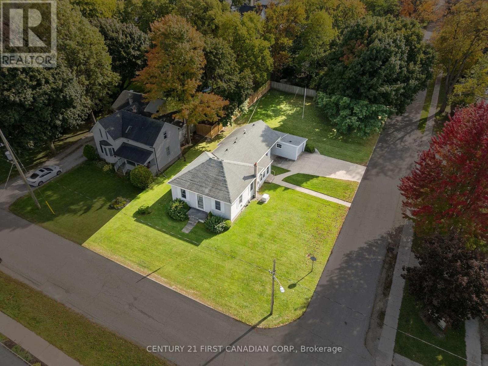163 George Street, North Middlesex, Ontario  N0M 1A0 - Photo 12 - X14030854