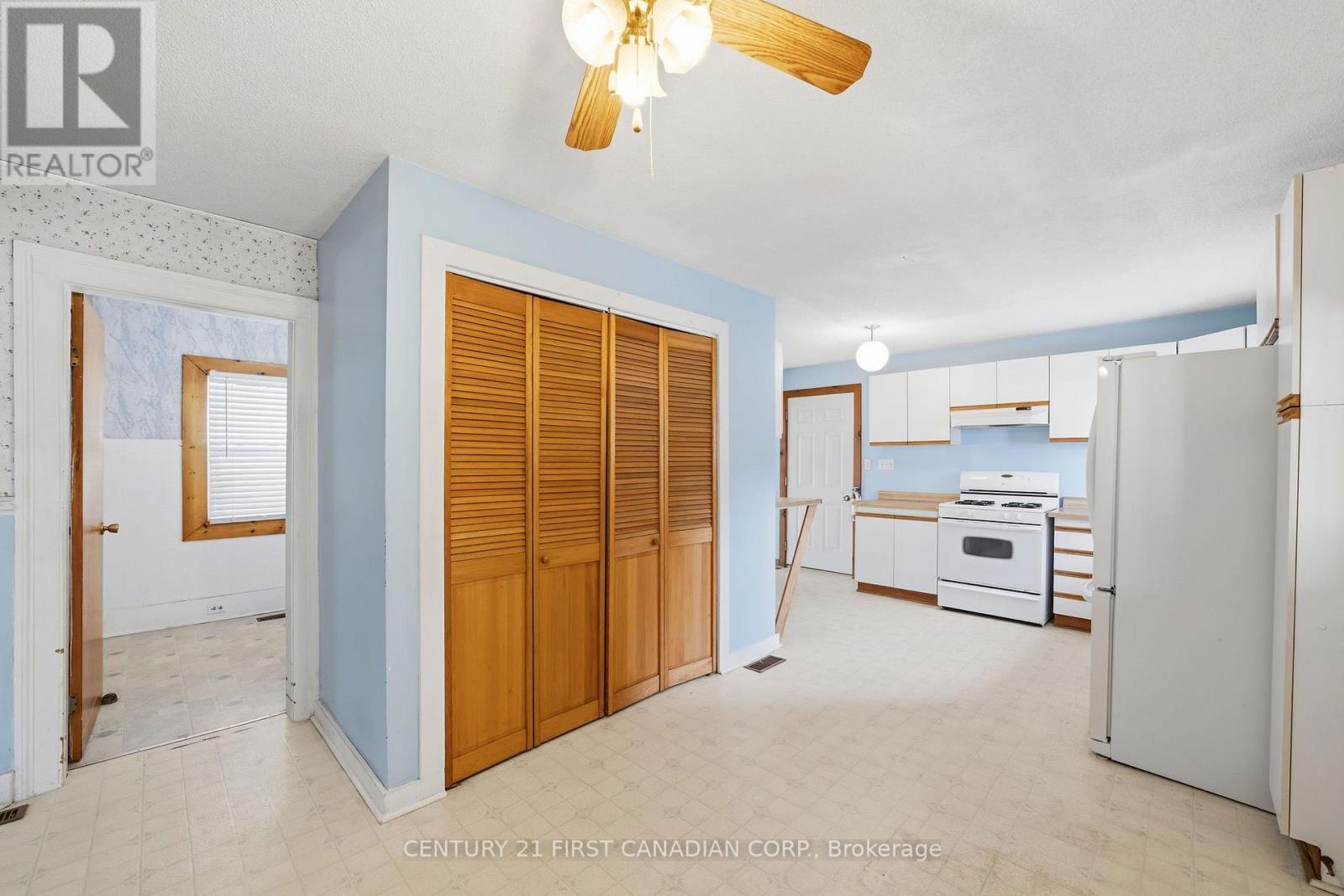 163 George Street, North Middlesex, Ontario  N0M 1A0 - Photo 18 - X14030854