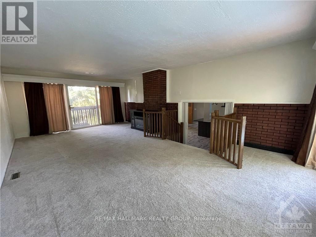 38 Capilano Drive, Ottawa, Ontario K2E 6G4 - Photo 6 - X14030628