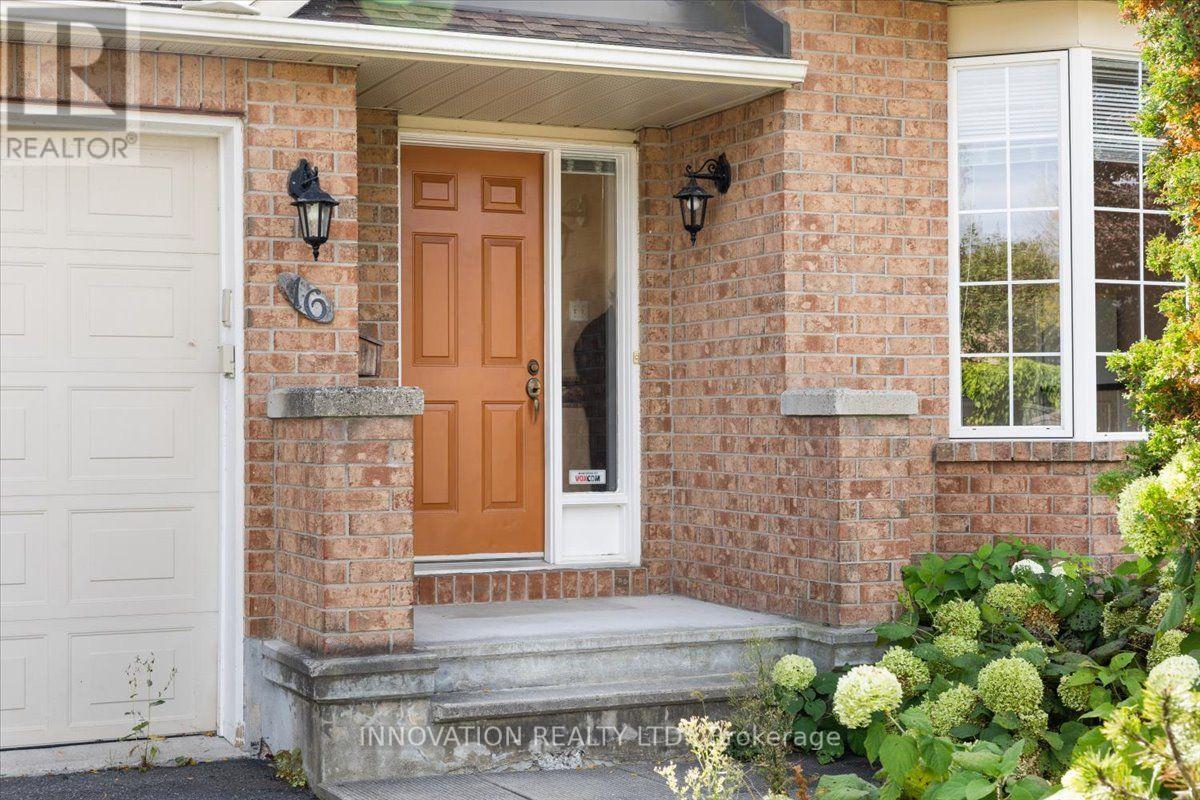 16 Jack Aaron Drive, Ottawa, Ontario  K2G 6L4 - Photo 4 - X14030636