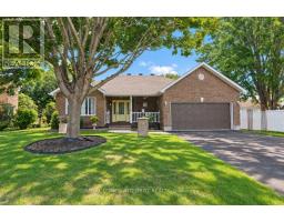 4 MARY HILL CRESCENT, Ottawa, Ontario