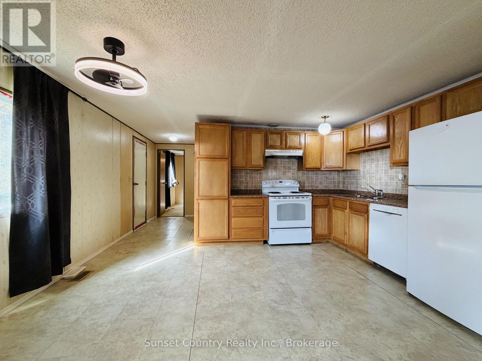 9 Cedar Bay, Dryden, Ontario  P8N 1H5 - Photo 5 - X14030892