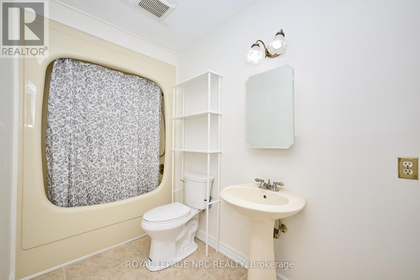 4040 Lakeshore Road, Lincoln, Ontario  L0R 1B0 - Photo 22 - X14030664