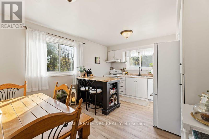 22 Jennifer Court, Welland, Ontario  L3C 6H8 - Photo 6 - X14030688