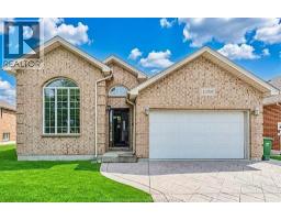 1328 IMPERIAL CRESCENT, Windsor, Ontario