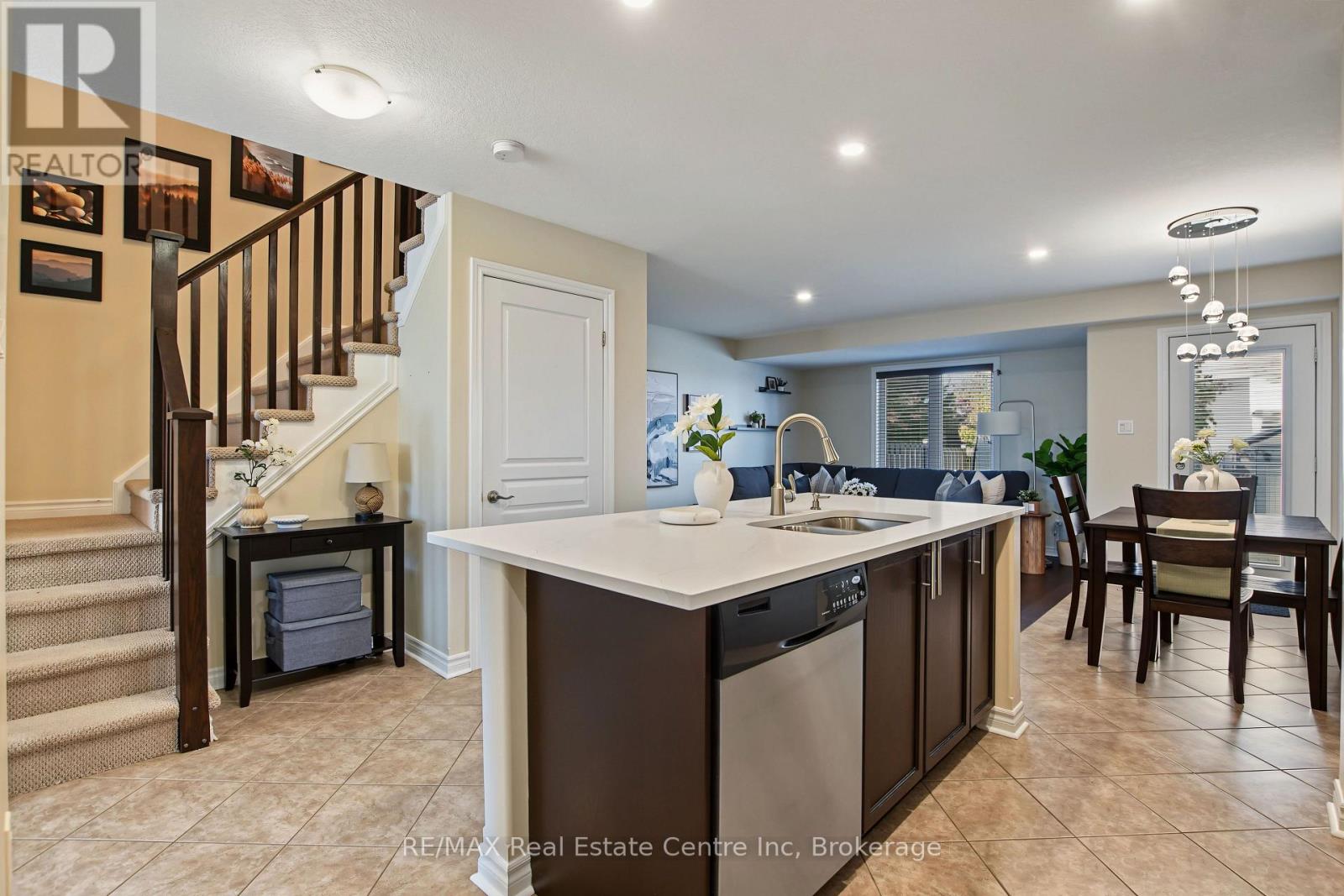 54 Wilkie Crescent, Guelph, Ontario  N1L 0C4 - Photo 7 - X14030704