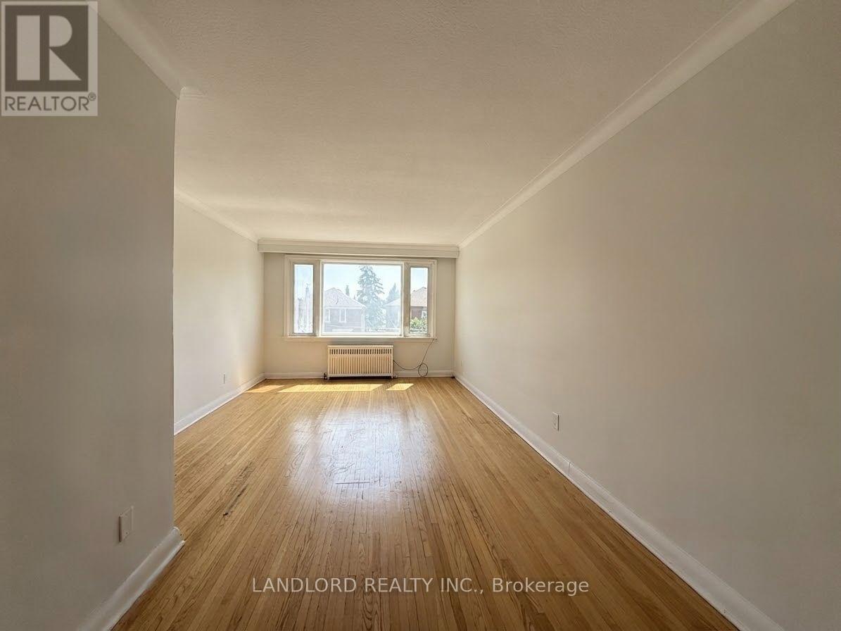 2nd Fl - 82 Lanark Avenue, Toronto, Ontario  M6E 2G4 - Photo 3 - C14030548