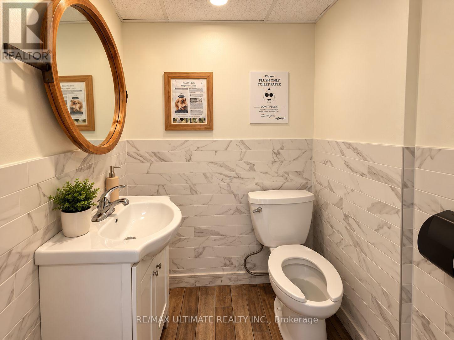 715 Queen Street W, Toronto, Ontario  M6J 1E6 - Photo 11 - C14030642