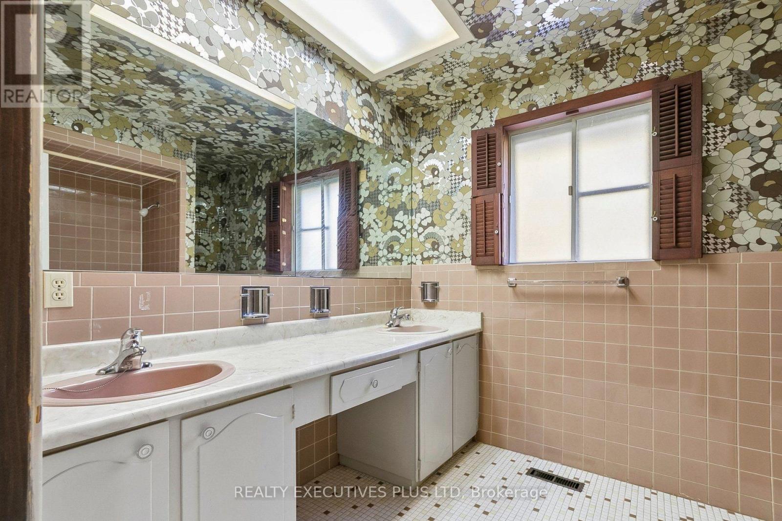 12 Mandel Crescent, Toronto, Ontario  M2H 1B9 - Photo 26 - C14030824