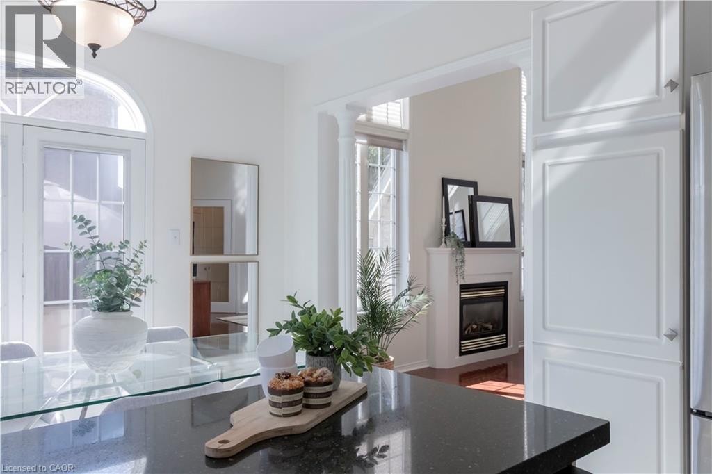 5482 Churchill Meadows Boulevard, Mississauga, Ontario L5M 6N6 - Photo 12 - 40868957