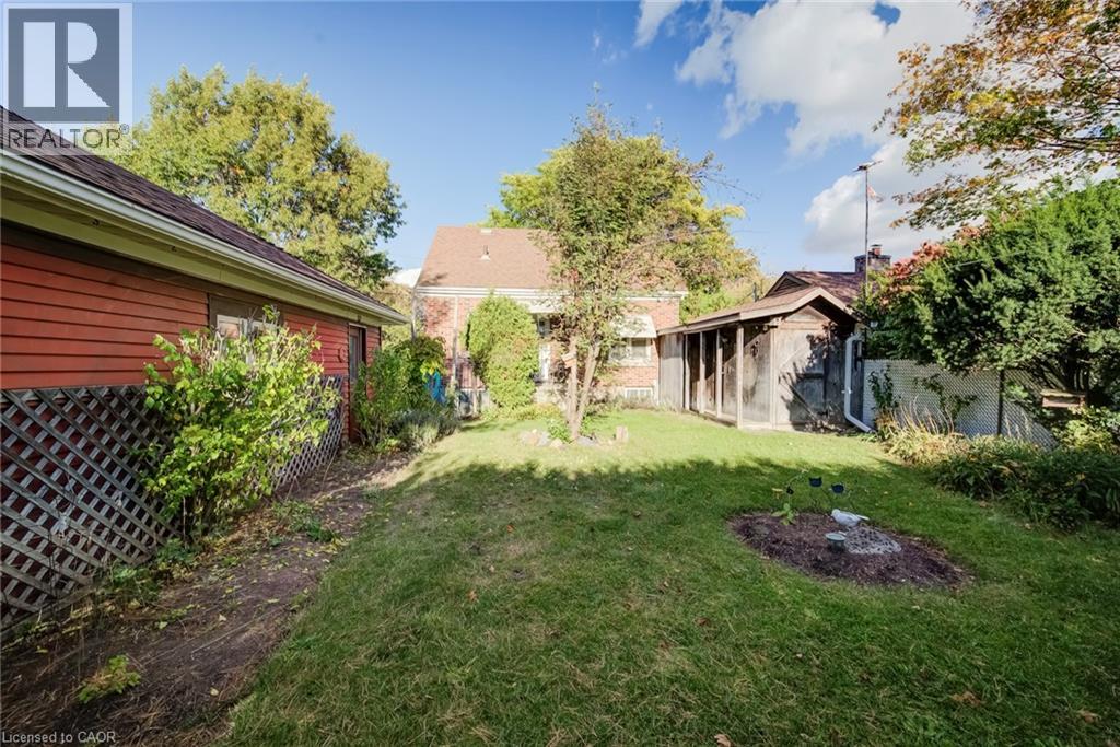 11 Crestwood Avenue, Kitchener, Ontario  N2H 4K6 - Photo 36 - 40869977