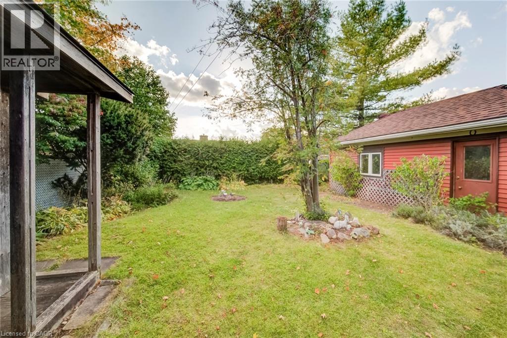 11 Crestwood Avenue, Kitchener, Ontario  N2H 4K6 - Photo 33 - 40869977