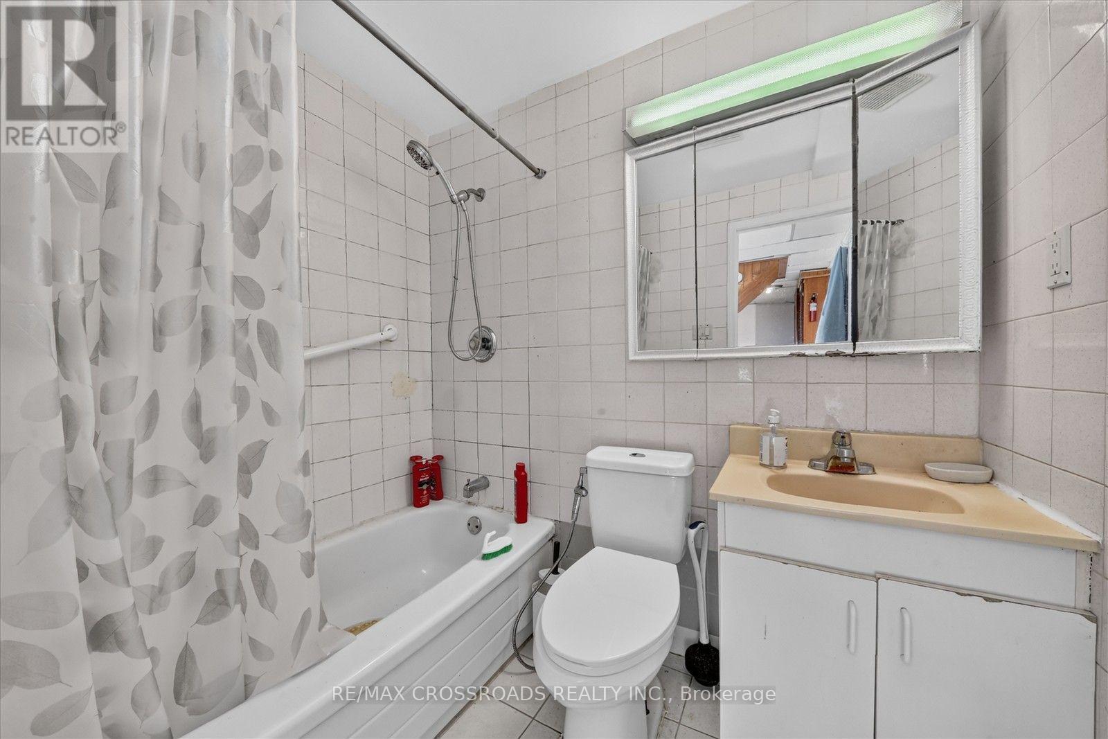 210 Linden Avenue, Toronto, Ontario  M1K 3H8 - Photo 23 - E14030522