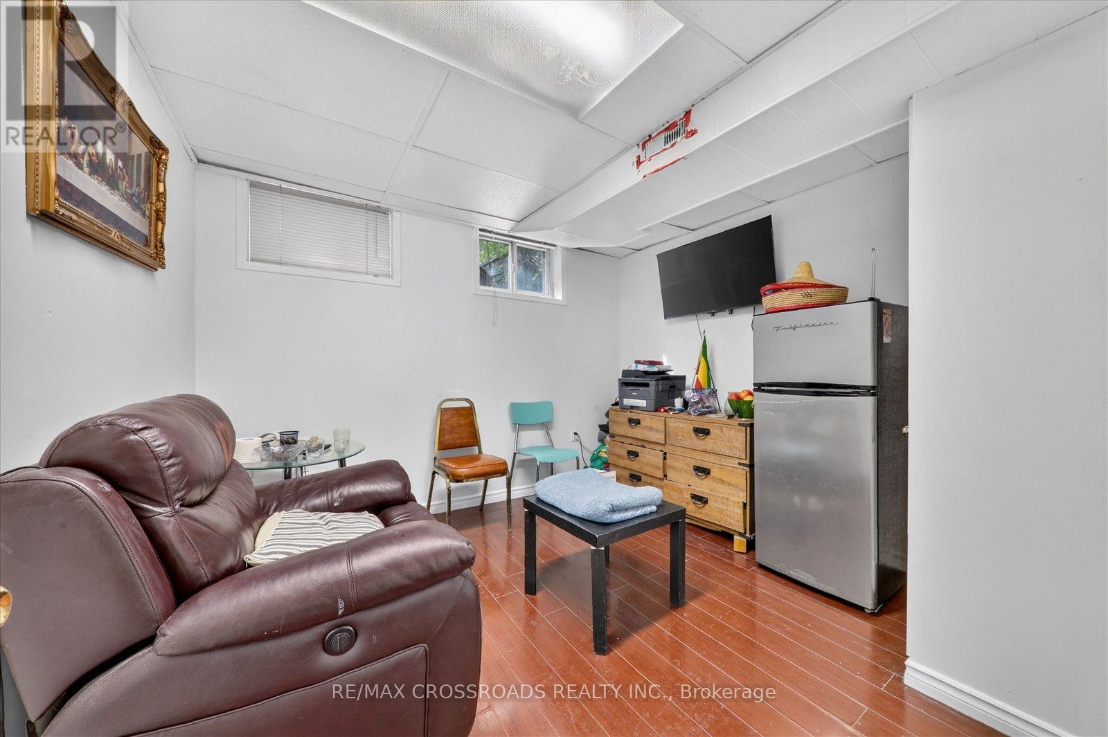 210 Linden Avenue, Toronto, Ontario  M1K 3H8 - Photo 25 - E14030522