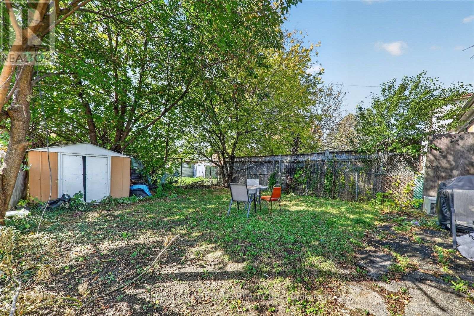 210 Linden Avenue, Toronto, Ontario  M1K 3H8 - Photo 29 - E14030522