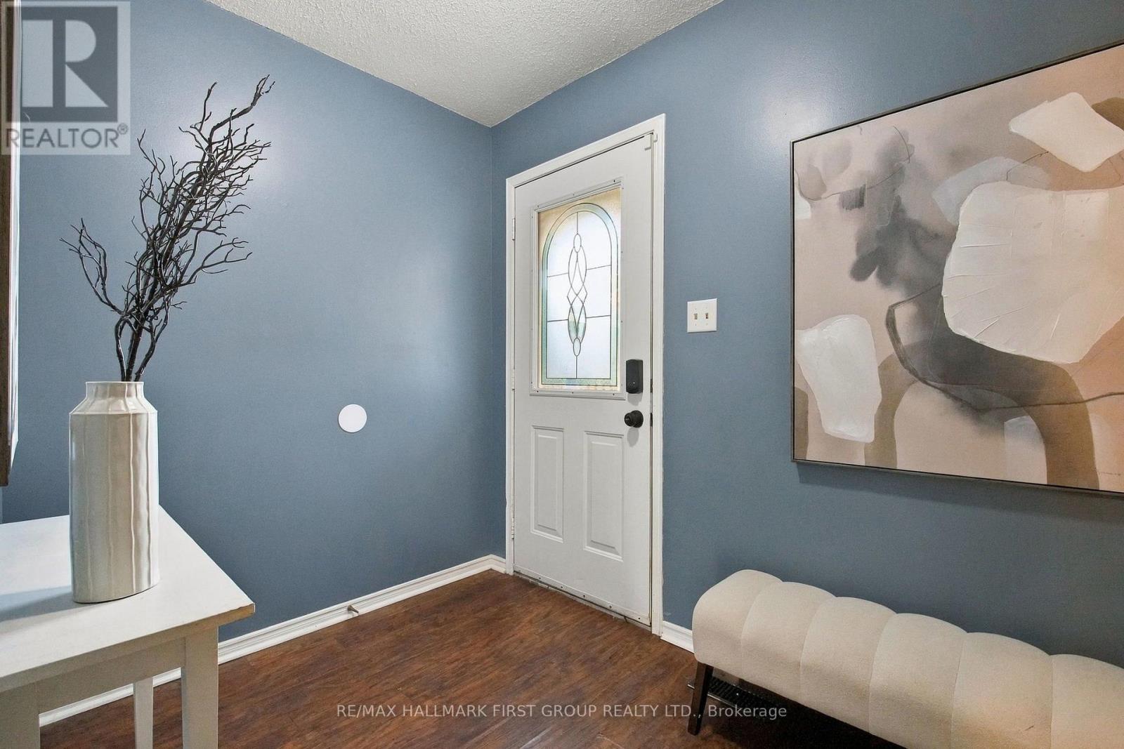 82 Rice Drive, Whitby, Ontario  L1N 7Z4 - Photo 3 - E14030594