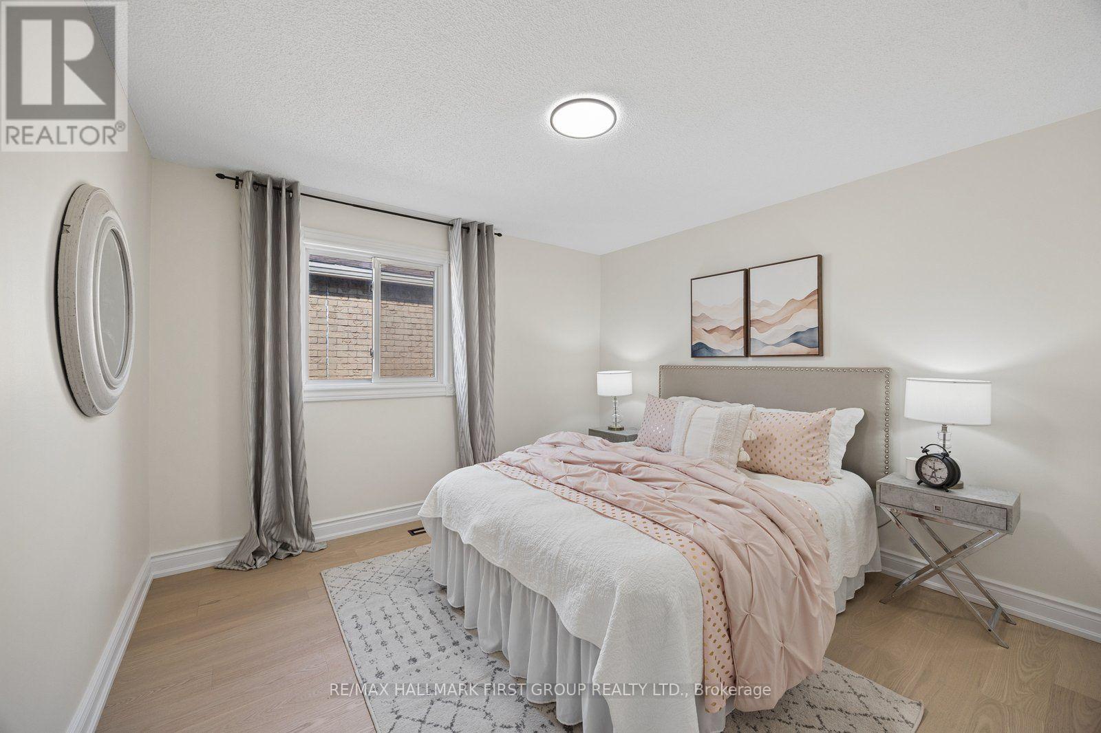 1870 Larksmere Court, Pickering, Ontario  L1V 6E3 - Photo 25 - E14030622
