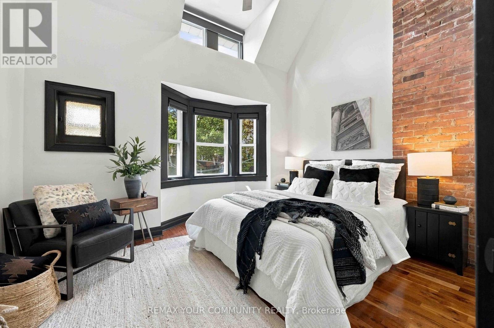 263 Waverley Road, Toronto, Ontario  M4L 3T5 - Photo 18 - E14030680