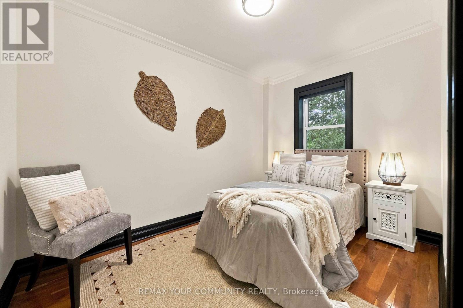 263 Waverley Road, Toronto, Ontario  M4L 3T5 - Photo 19 - E14030680