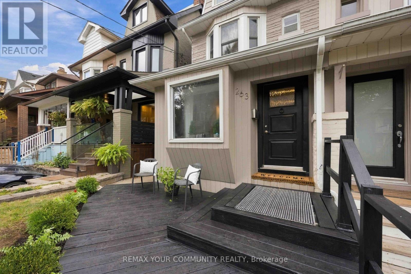 263 Waverley Road, Toronto, Ontario  M4L 3T5 - Photo 3 - E14030680