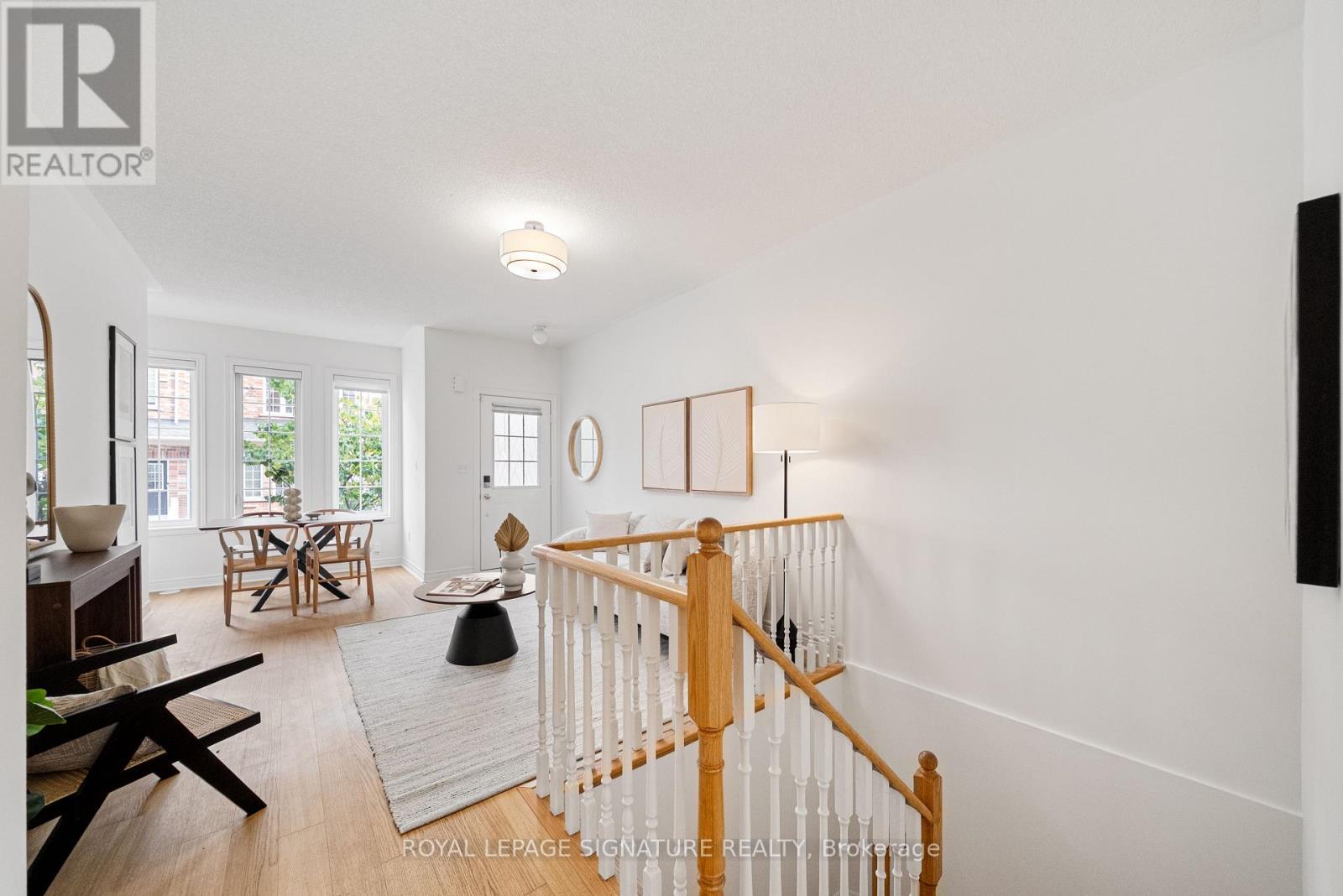 34 Carnahan Terrace, Toronto, Ontario  M4E 0B2 - Photo 17 - E14030830