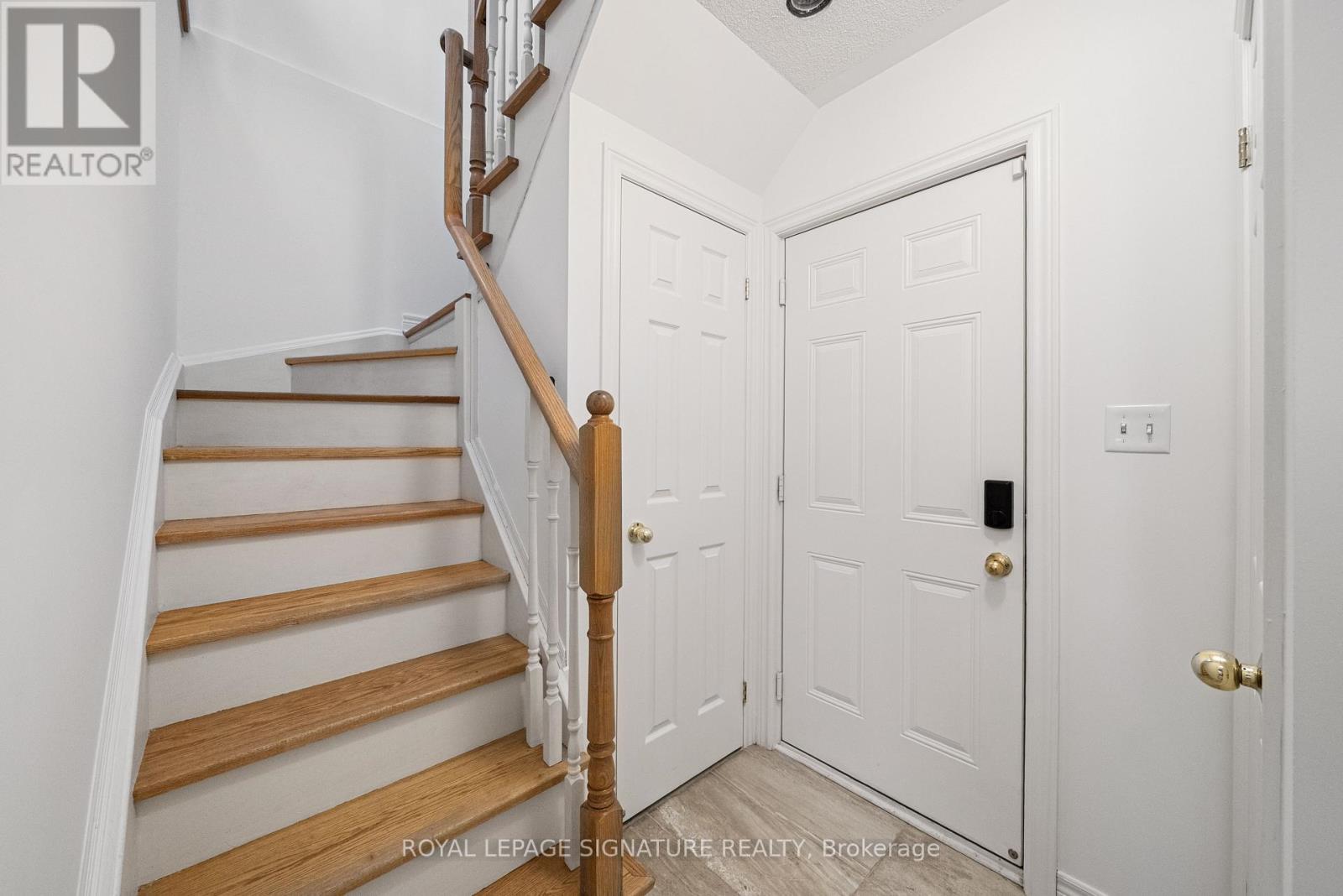 34 Carnahan Terrace, Toronto, Ontario  M4E 0B2 - Photo 21 - E14030830