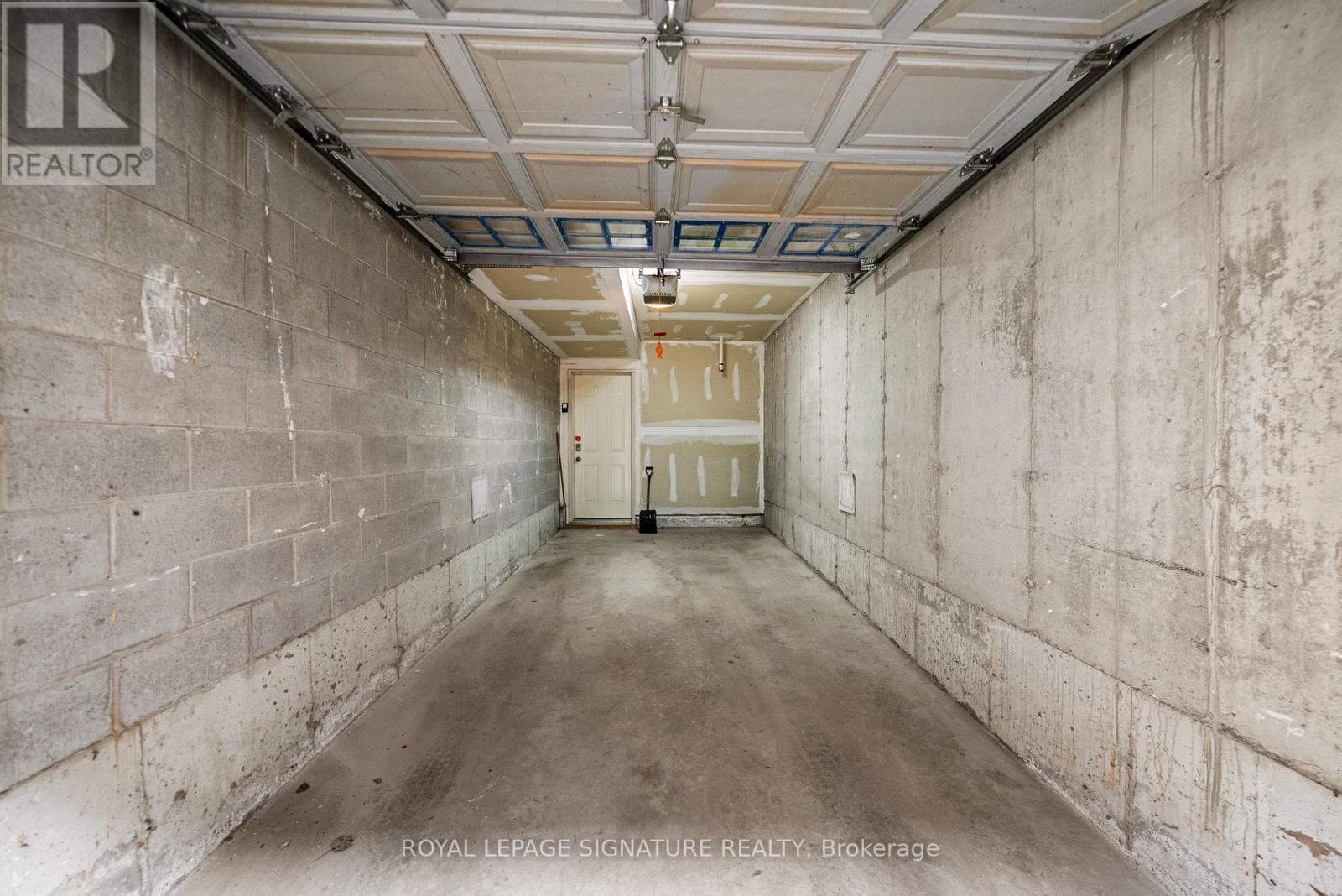 34 Carnahan Terrace, Toronto, Ontario  M4E 0B2 - Photo 22 - E14030830