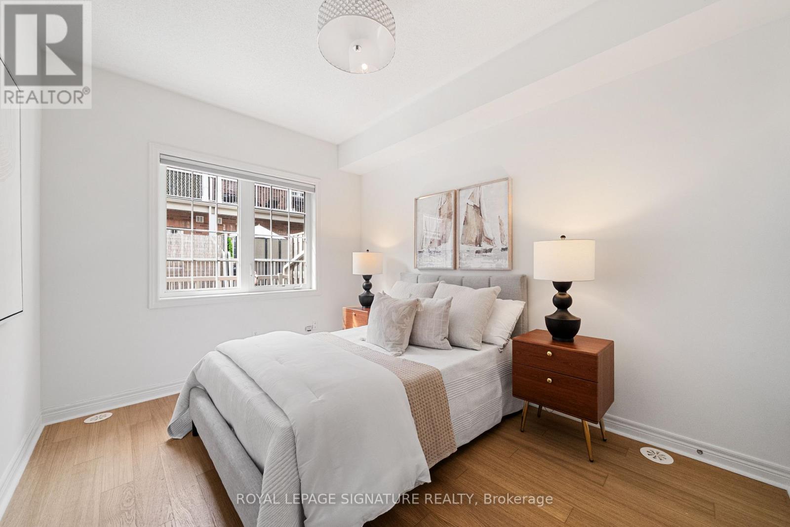 34 Carnahan Terrace, Toronto, Ontario  M4E 0B2 - Photo 8 - E14030830