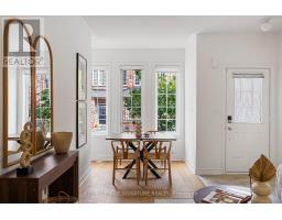 34 CARNAHAN TERRACE, Toronto, Ontario