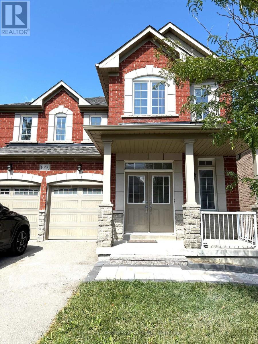 1063 WARBY TRAIL, Newmarket, Ontario