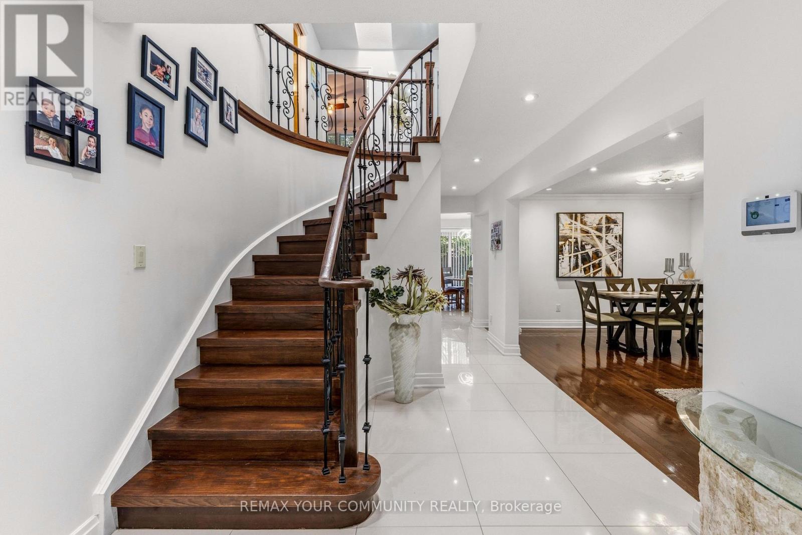 171 Rosedale Heights Drive, Vaughan (Uplands), Ontario  L4J 4W1 - Photo 4 - N14030576