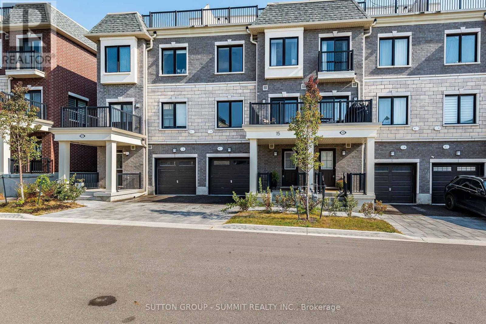 15 CANTON LANE, Whitchurch-Stouffville, Ontario