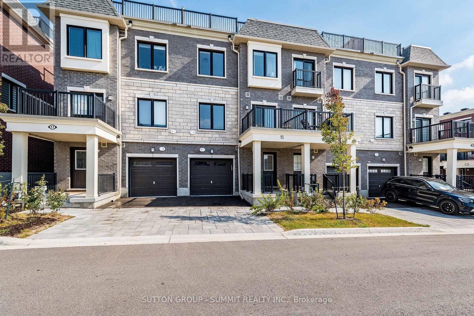 15 Canton Lane, Whitchurch-Stouffville, Ontario  L4A 4W8 - Photo 2 - N14030676