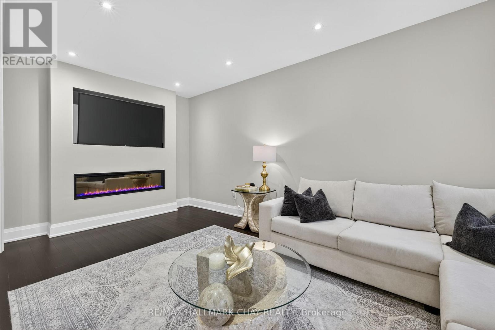 160 Golden Gate Circle, Vaughan, Ontario  L4H 1N6 - Photo 14 - N14030808
