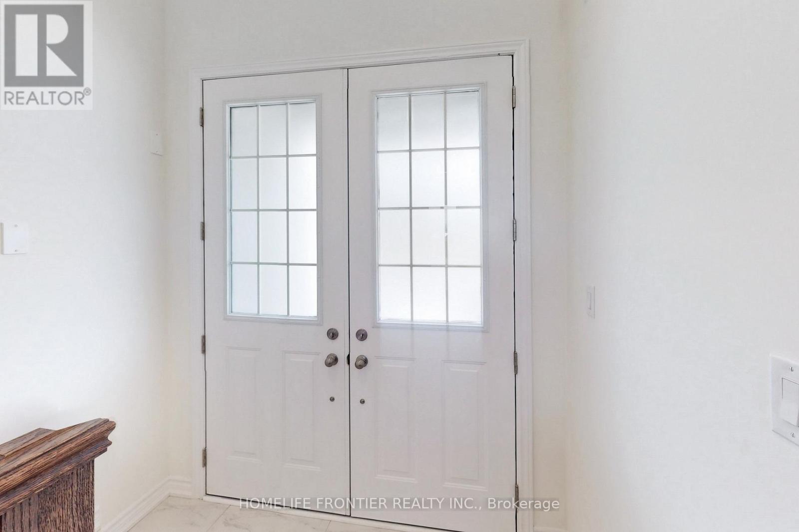 364 Ramblewood Drive, Wasaga Beach, Ontario  L9Z 0L5 - Photo 2 - S14030686