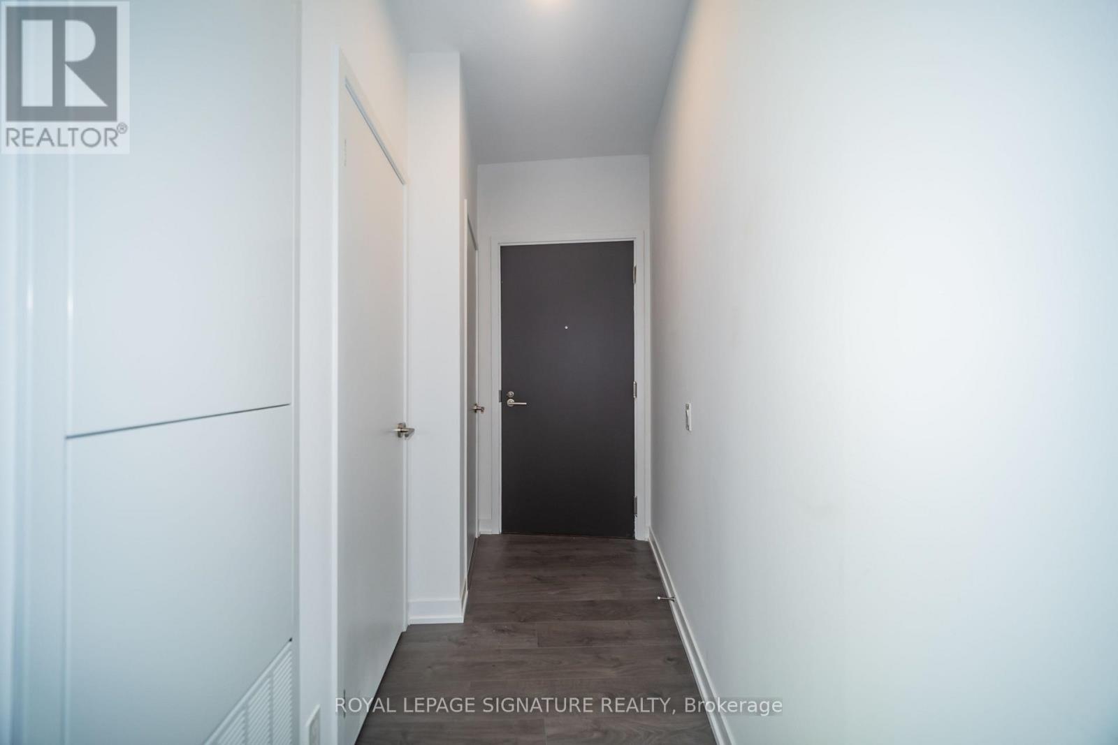 2901 - 39 Mary Street, Barrie (City Centre), Ontario  L4N 1S9 - Photo 4 - S14030828