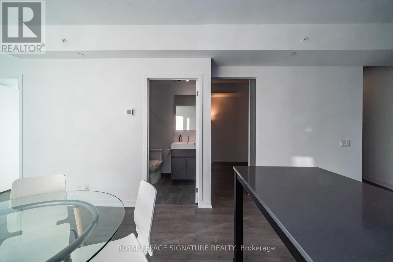 2901 - 39 Mary Street, Barrie (City Centre), Ontario  L4N 1S9 - Photo 7 - S14030828