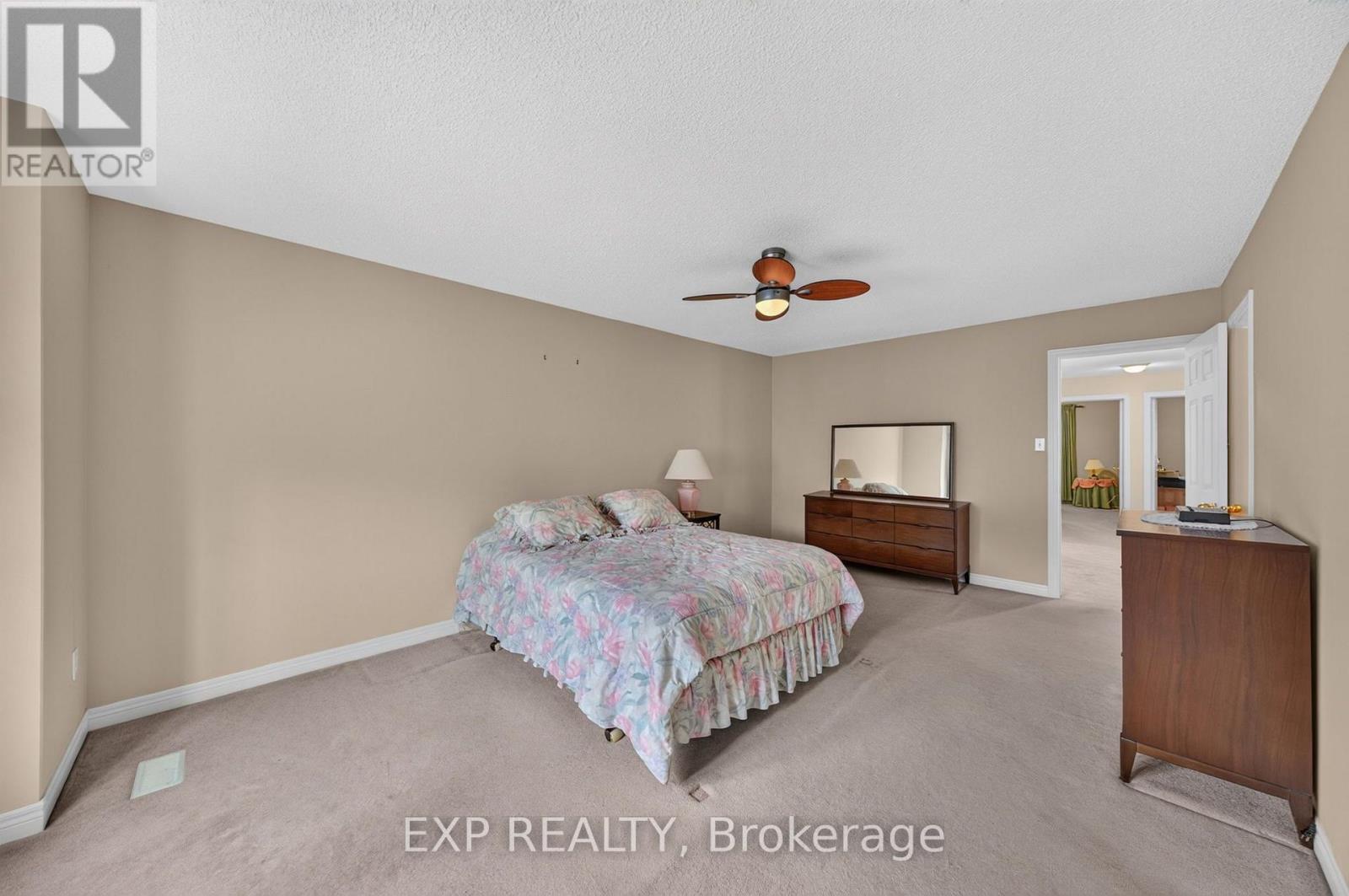 5281 Picketts Way, Burlington, Ontario  L7L 7J6 - Photo 29 - W14030712