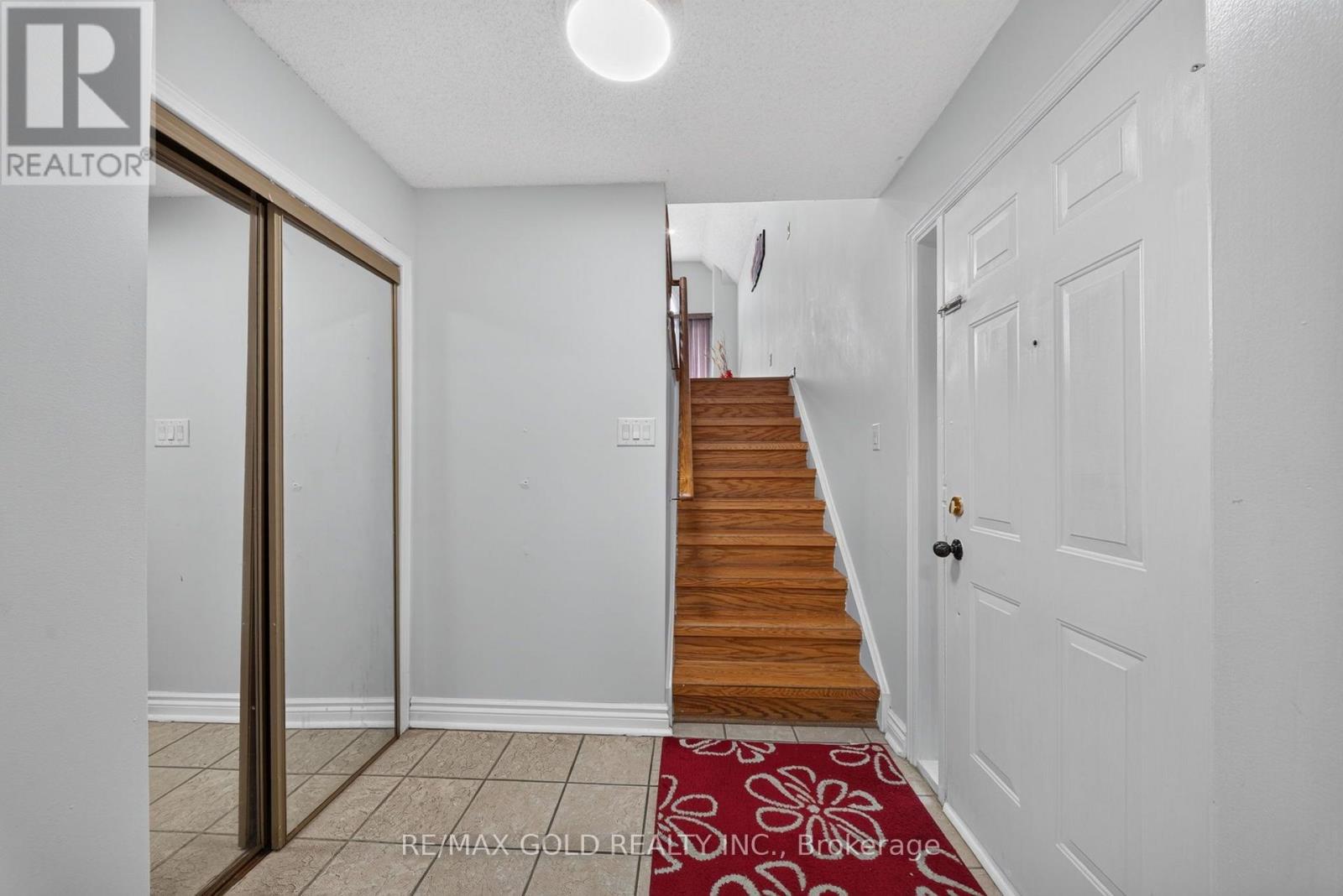 152 Bighorn Crescent, Brampton, Ontario  L6R 1G1 - Photo 6 - W14030740
