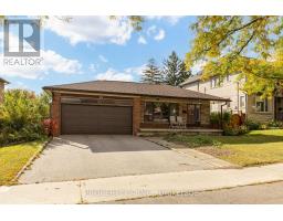 28 BLUE SPRINGS ROAD, Toronto, Ontario