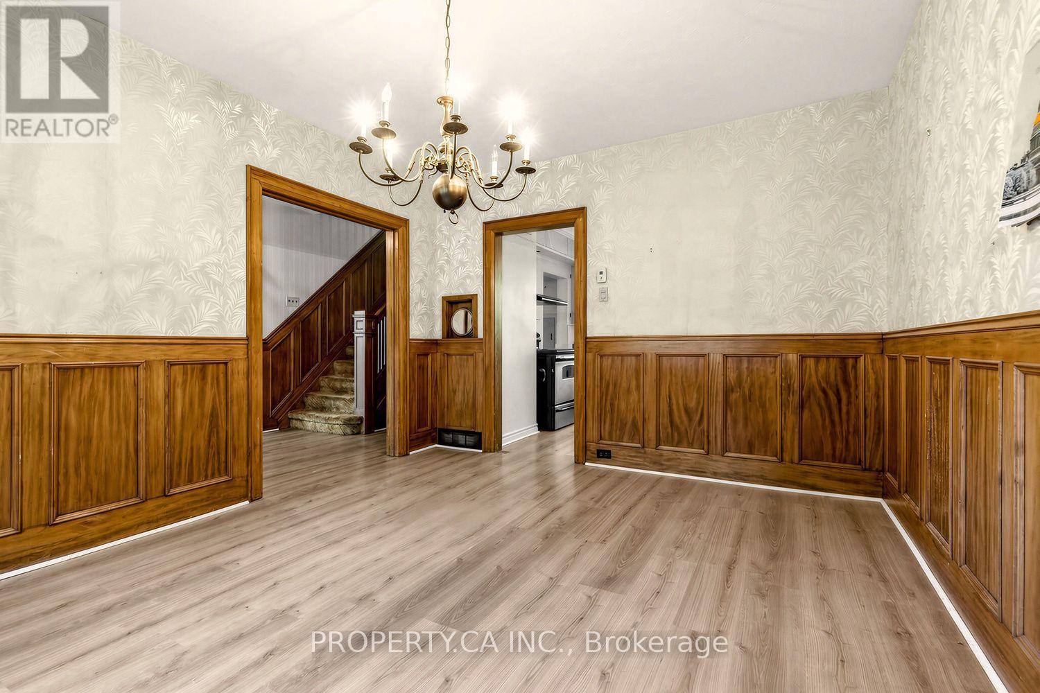 54 Baby Point Road, Toronto, Ontario  M6S 2G3 - Photo 12 - W14030788